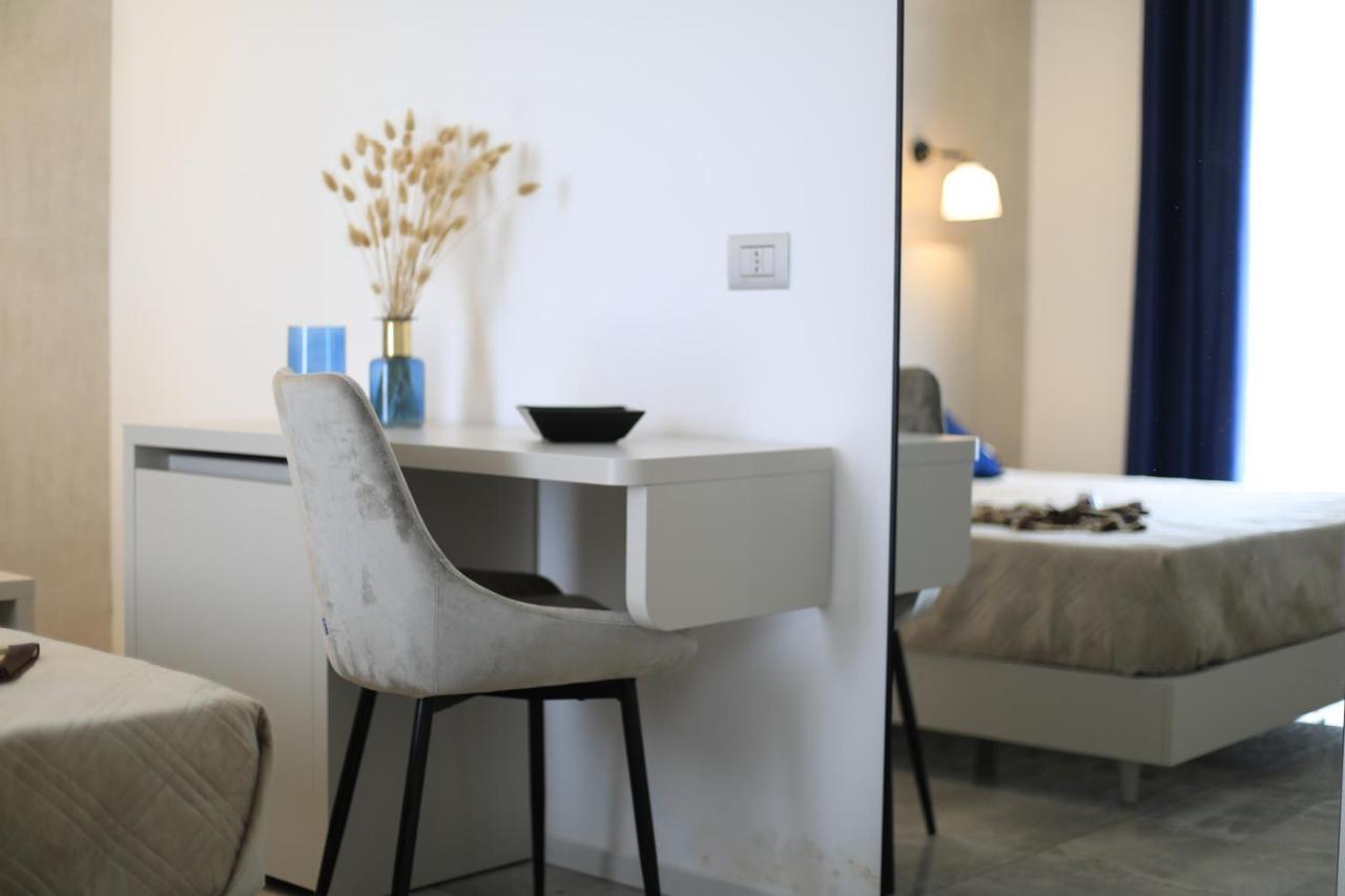 Calaluna Rooms Porto Cesareo Eksteriør bilde